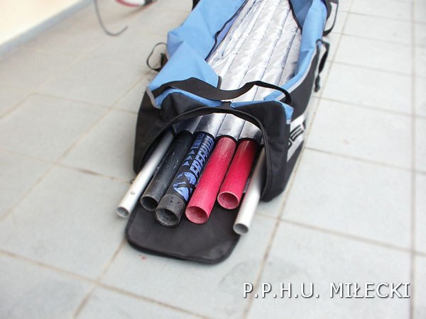 Pojemny quiverbag firmy Deemeed