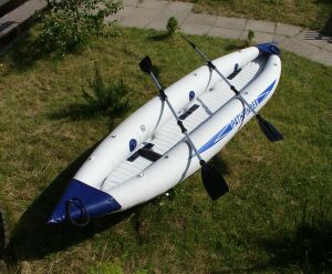 Kajak Pathfinder dwuosobowy, mocny, idealny na sp�yw kajakowy o wymiarach 400x90x38cm + 2 wios�a + pompka